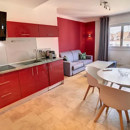 1 Bedroom Rue D'antibes , 1 Min From The Croisette, 5 Mins From The Palais 202