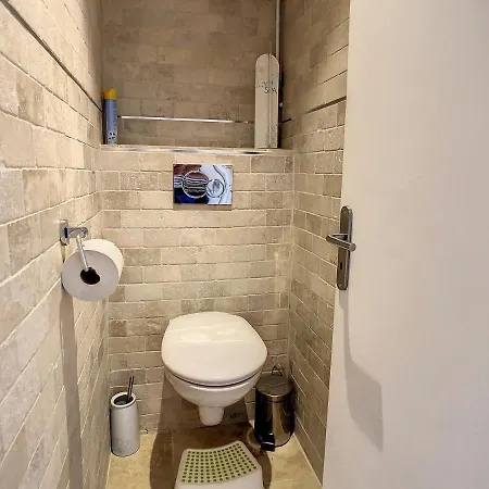 1 Bedroom Rue D'antibes , 1 Min From The Croisette, 5 Mins From The Palais 202 Apartment