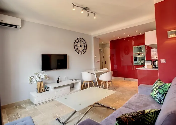 1 Bedroom Rue D'antibes , 1 Min From The Croisette, 5 Mins From The Palais 202 * 칸느