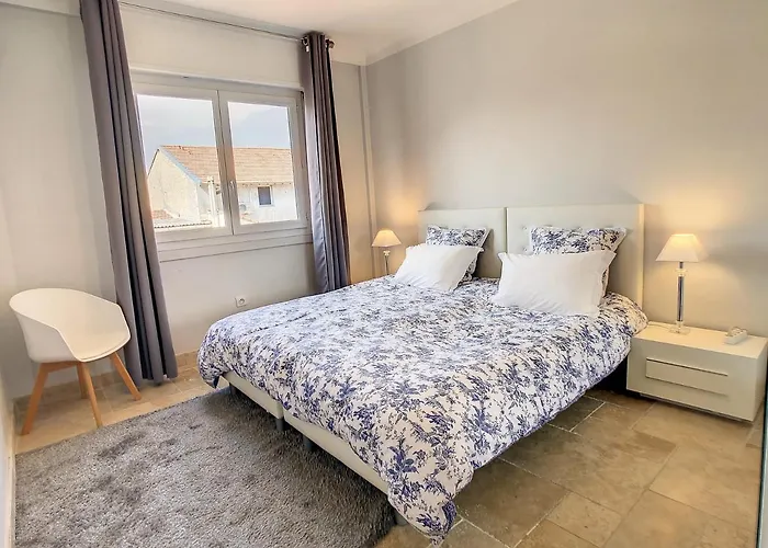 1 Bedroom Rue D'antibes , 1 Min From The Croisette, 5 Mins From The Palais 202 * 칸느