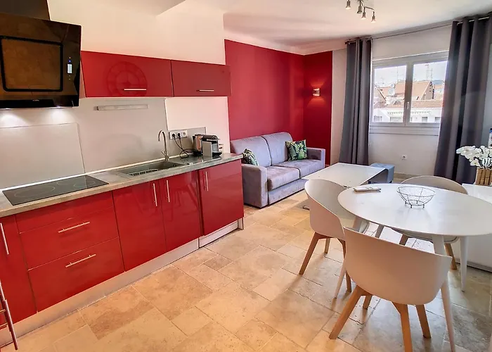 1 Bedroom Rue D'antibes , 1 Min From The Croisette, 5 Mins From The Palais 202