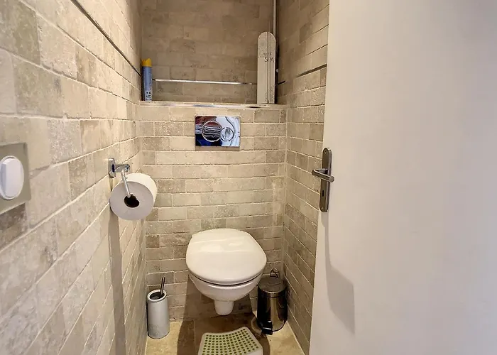 1 Bedroom Rue D'antibes , 1 Min From The Croisette, 5 Mins From The Palais 202 아파트